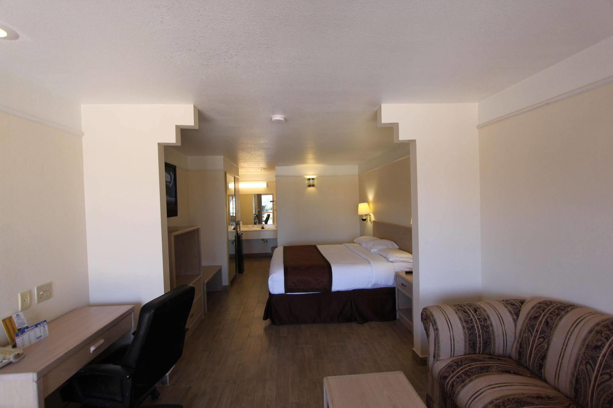 Texas Inn & Suites Pharr/San Juan Eksteriør billede