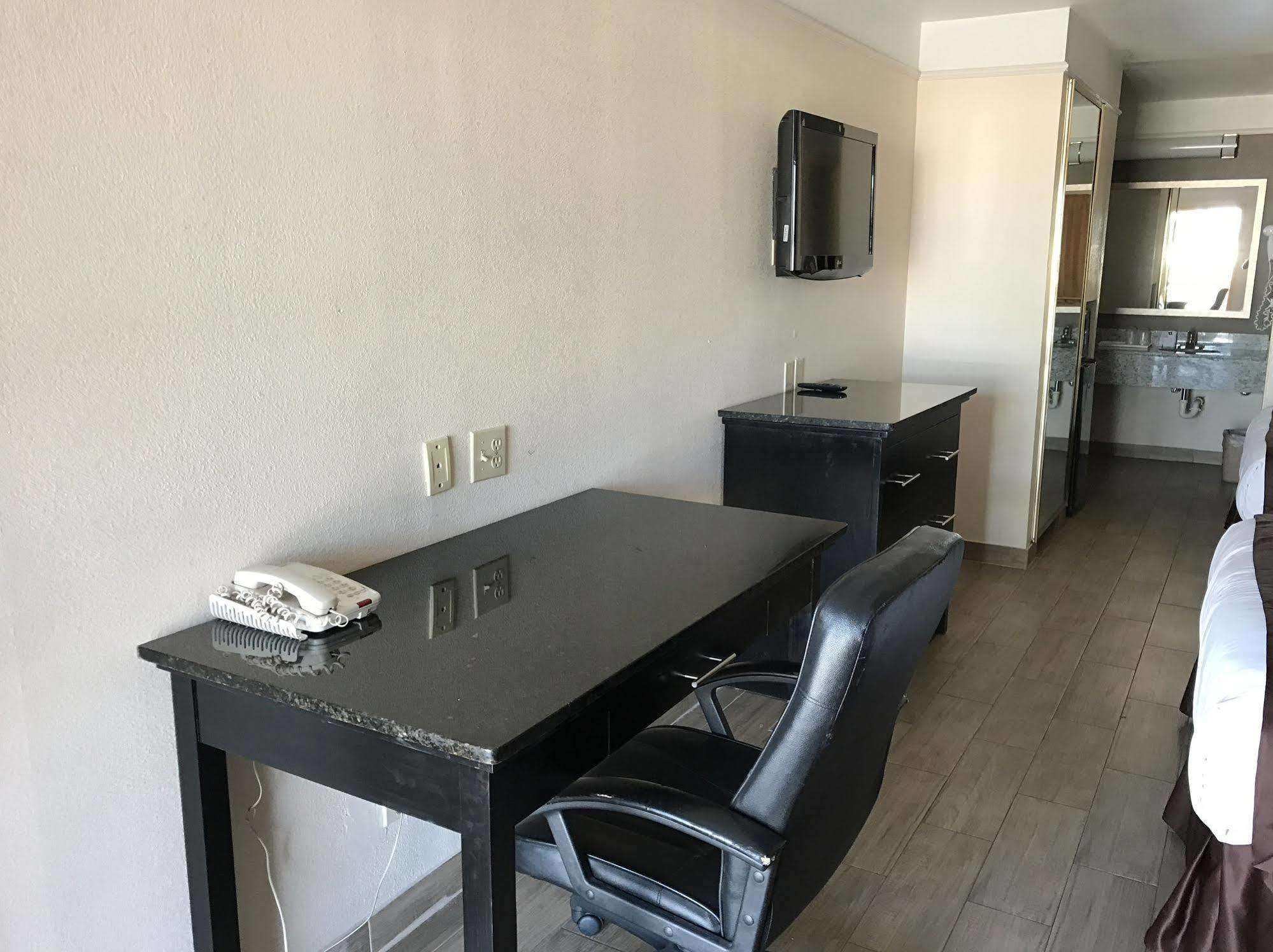 Texas Inn & Suites Pharr/San Juan Eksteriør billede
