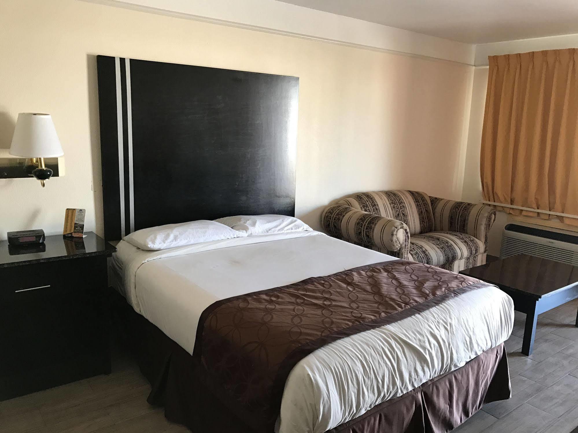 Texas Inn & Suites Pharr/San Juan Eksteriør billede