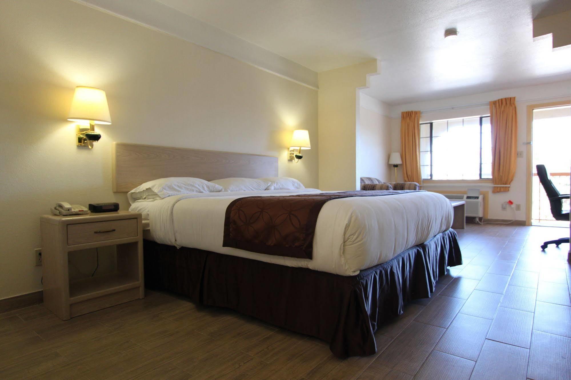 Texas Inn & Suites Pharr/San Juan Eksteriør billede